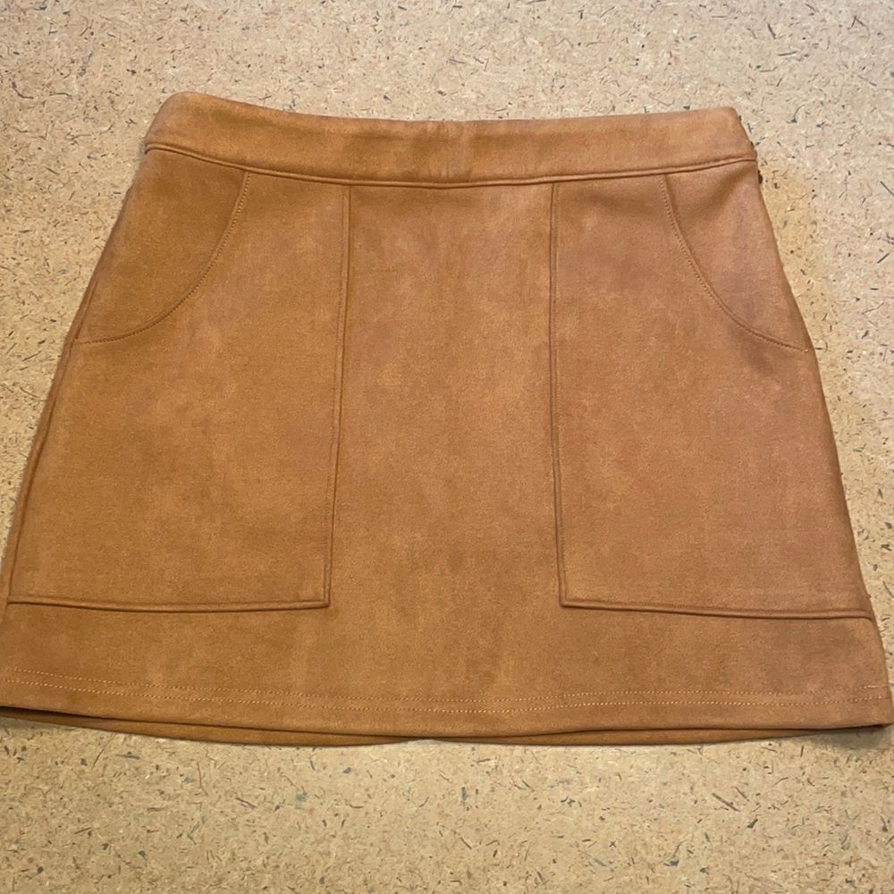The Impeccable Pig Small Tan Skirt